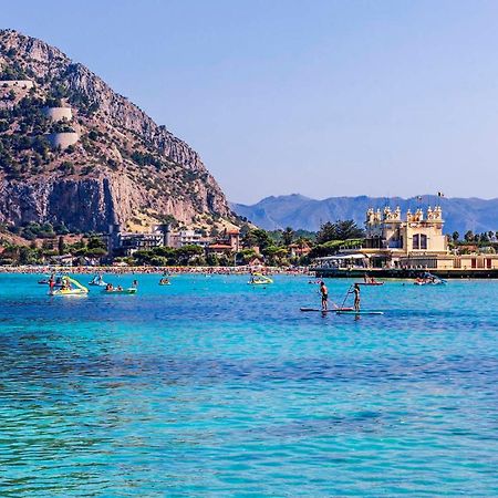 Casa Mandorlo A Mondello Apartment Екстериор снимка